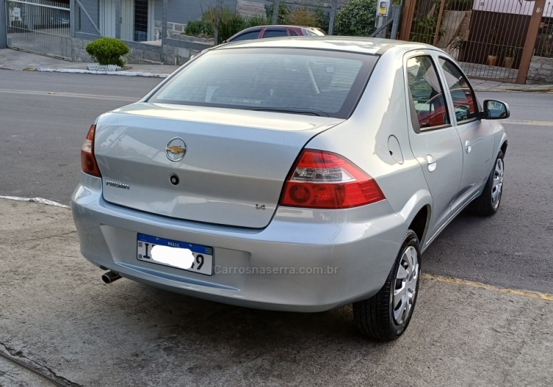 PRISMA 1.4 MPFI MAXX 8V FLEX 4P MANUAL - 2009 - FARROUPILHA