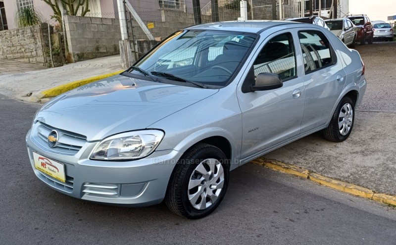 PRISMA 1.4 MPFI MAXX 8V FLEX 4P MANUAL - 2009 - FARROUPILHA