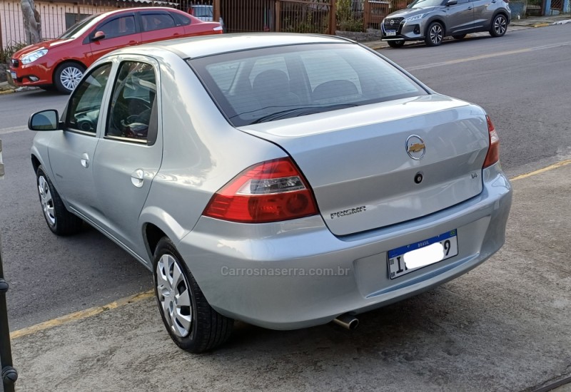 PRISMA 1.4 MPFI MAXX 8V FLEX 4P MANUAL - 2009 - FARROUPILHA