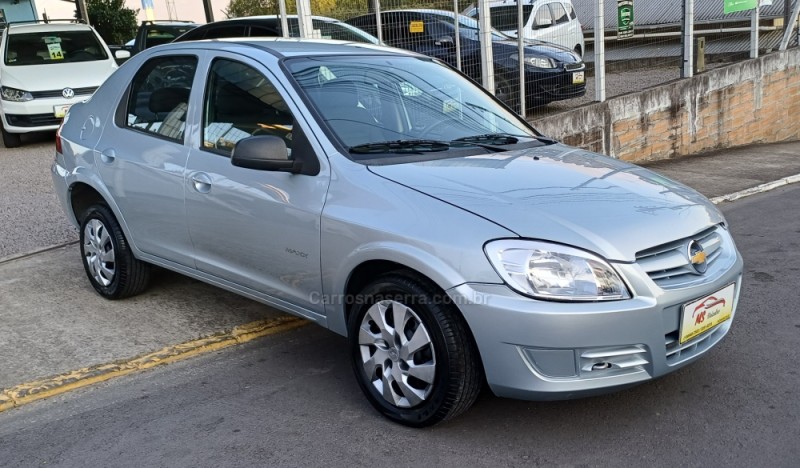 PRISMA 1.4 MPFI MAXX 8V FLEX 4P MANUAL - 2009 - FARROUPILHA