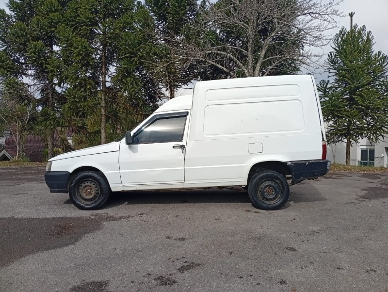 FIORINO 1.3 MPI FURGÃO 8V FLEX 2P MANUAL - 2011 - FARROUPILHA