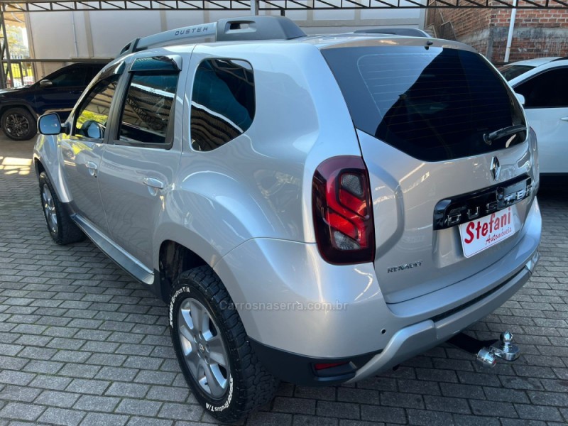 DUSTER 1.6 DYNAMIQUE 4X2 16V FLEX 4P AUTOMÁTICO - 2019 - FELIZ