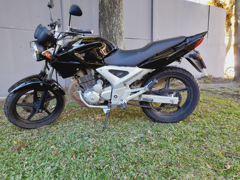 CBX 250 TWISTER 