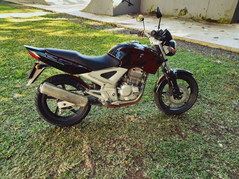 CBX 250 TWISTER  - 2004 - FARROUPILHA