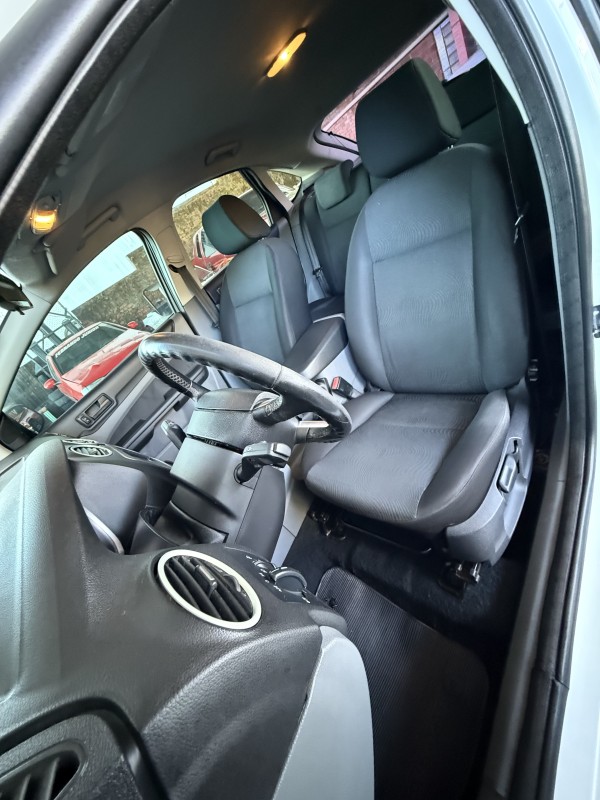 FOCUS 1.6 SE 8V FLEX 4P MANUAL - 2013 - CAXIAS DO SUL