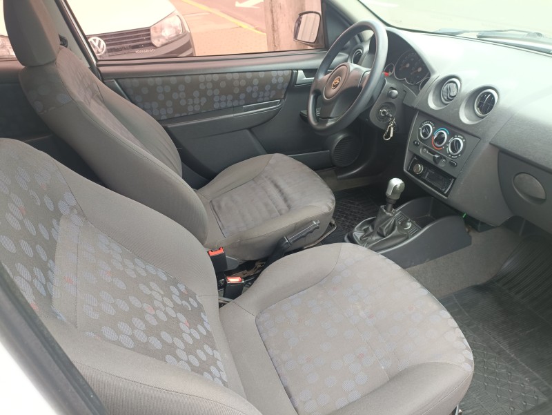 CELTA 1.0 MPFI SUPER 8V FLEX 2P MANUAL - 2007 - BOM PRINCíPIO
