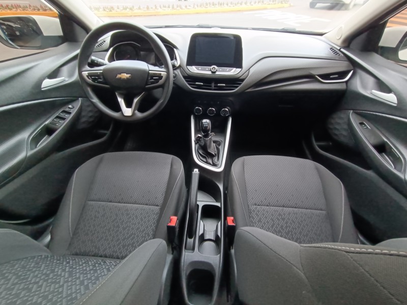 ONIX 1.0 SEDAN PLUS LT 12V FLEX 4P MANUAL - 2021 - BOM PRINCíPIO