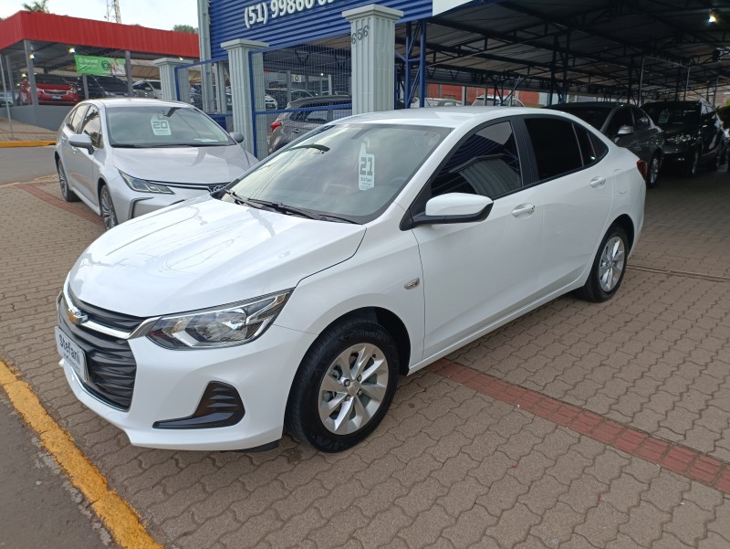 ONIX 1.0 SEDAN PLUS LT 12V FLEX 4P MANUAL - 2021 - BOM PRINCíPIO