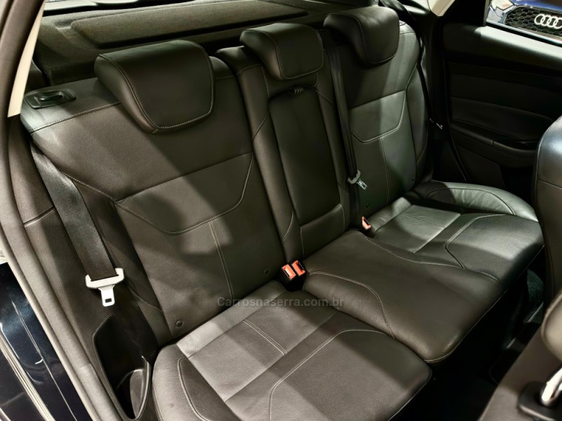 FOCUS 2.0 TITANIUM HATCH 16V FLEX 4P AUTOMÁTICO - 2018 - CAXIAS DO SUL