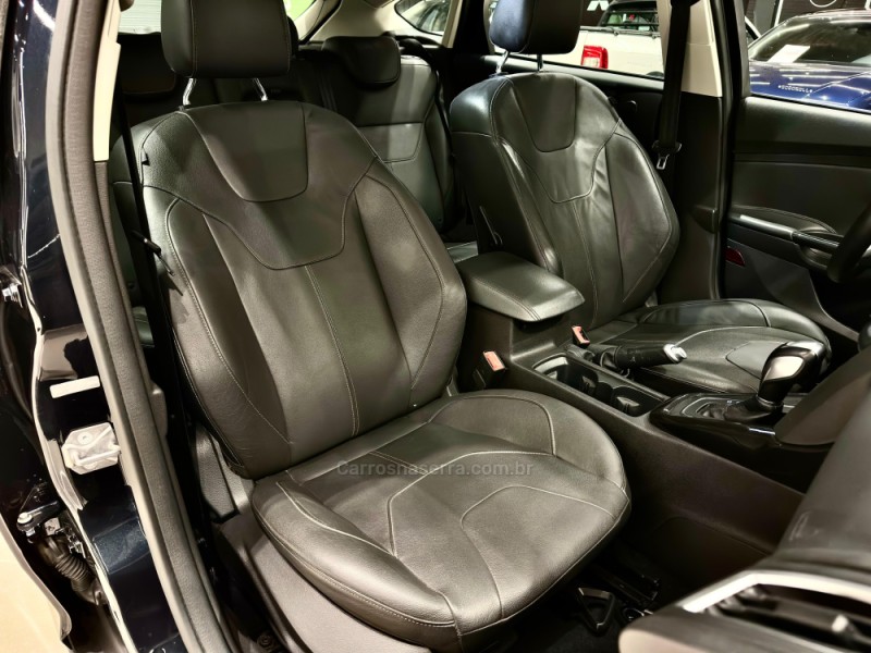 FOCUS 2.0 TITANIUM HATCH 16V FLEX 4P AUTOMÁTICO - 2018 - CAXIAS DO SUL