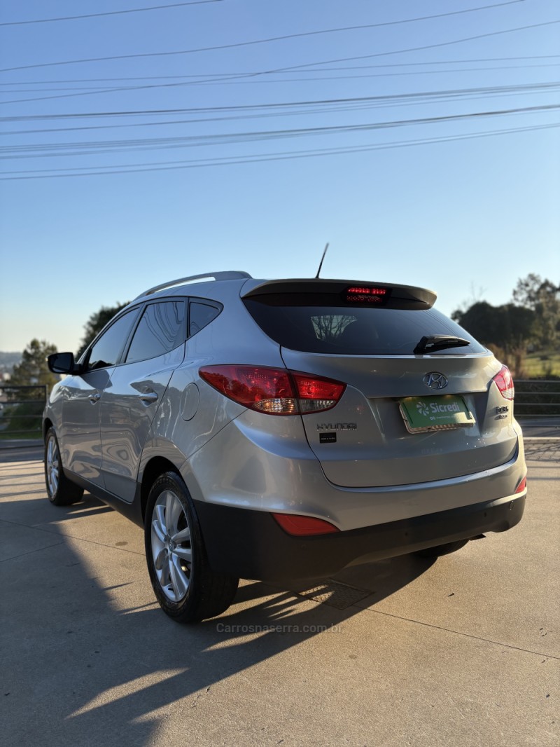 IX35 2.0 MPFI GLS 4X2 16V GASOLINA 4P AUTOMÁTICO - 2014 - GARIBALDI