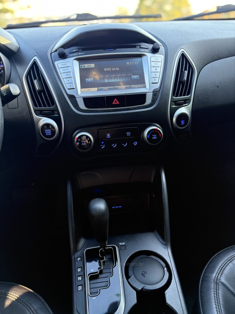 IX35 2.0 MPFI GLS 4X2 16V GASOLINA 4P AUTOMÁTICO - 2014 - GARIBALDI