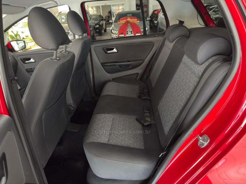 FOX 1.6 MI 8V FLEX 4P MANUAL - 2014 - NOVO HAMBURGO