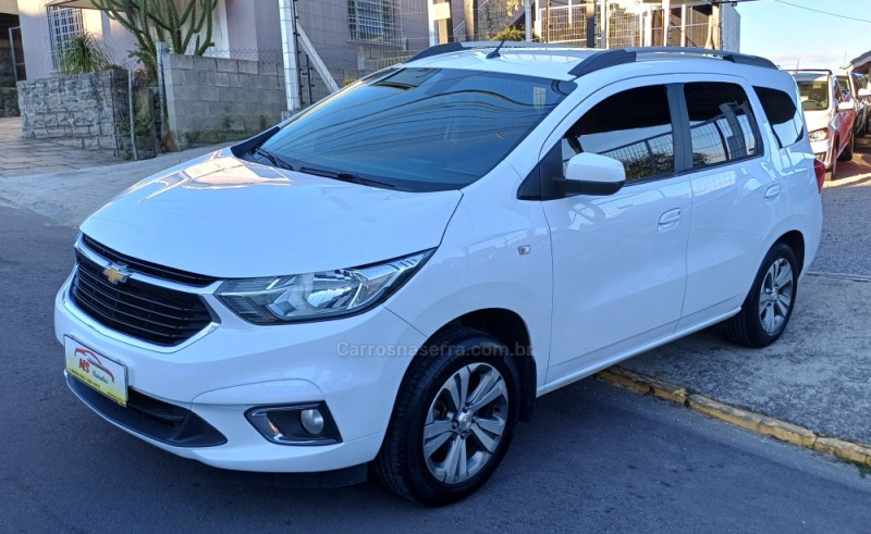 SPIN 1.8 PREMIER 8V FLEX 4P MANUAL - 2022 - FARROUPILHA