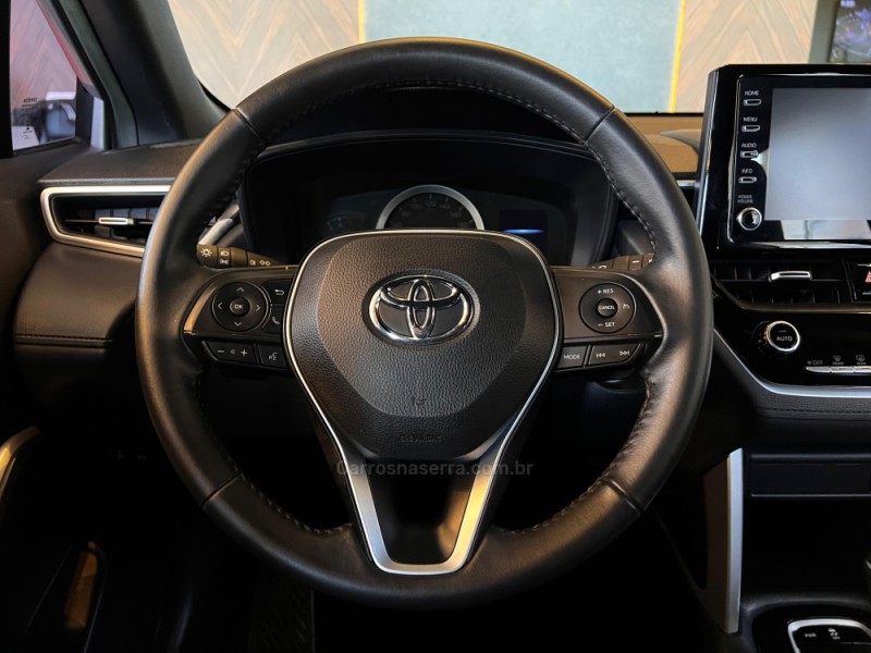 COROLLA 2.0 CROSS XRE 16V FLEX 4P AUTOMÁTICO - 2022 - CAMPO BOM