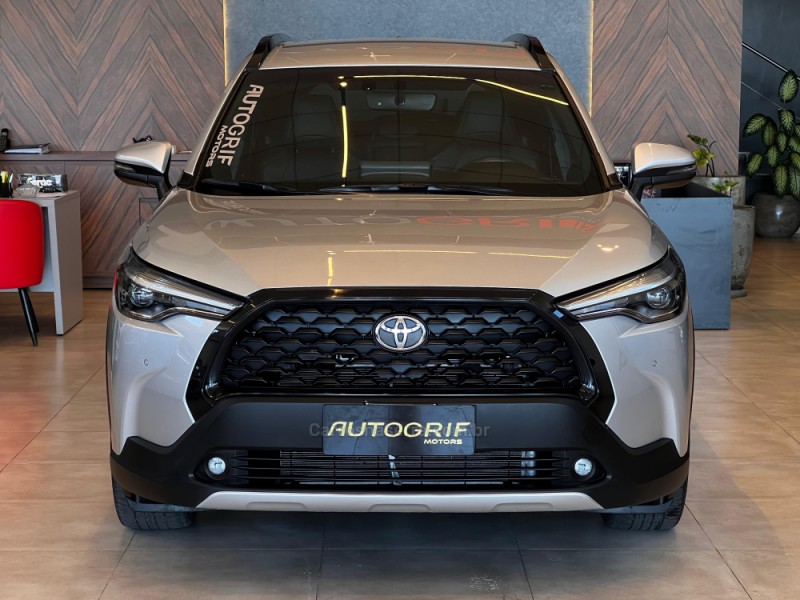 COROLLA 2.0 CROSS XRE 16V FLEX 4P AUTOMÁTICO - 2022 - CAMPO BOM