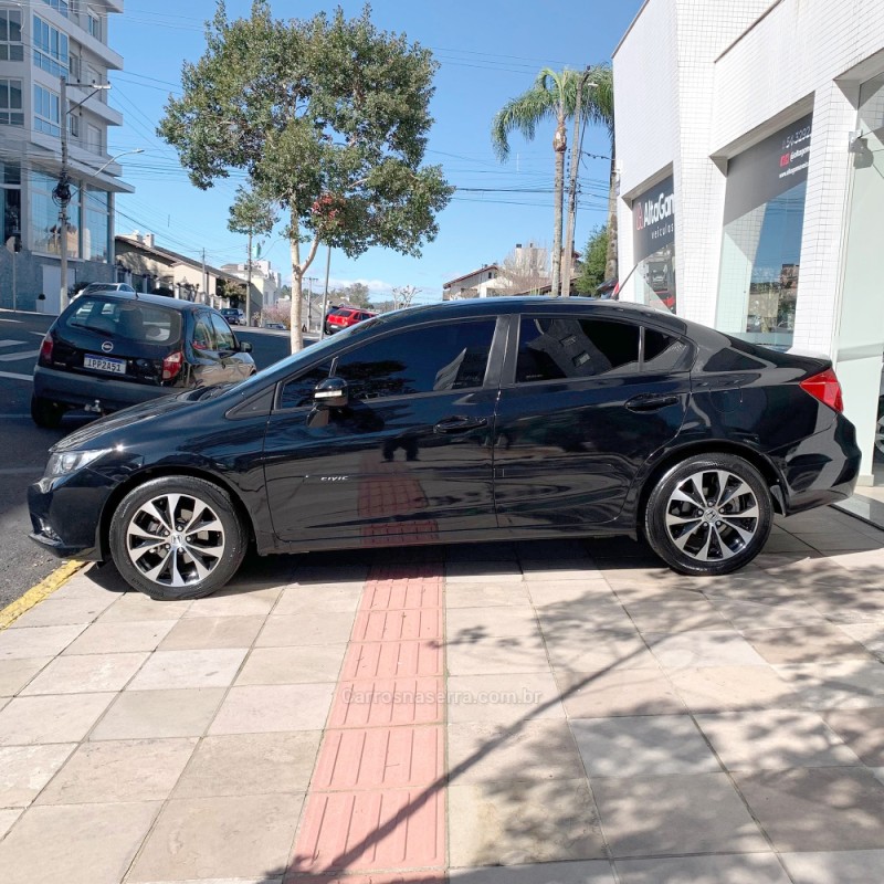 CIVIC 2.0 LXR 16V FLEX 4P AUTOMÁTICO - 2015 - FLORES DA CUNHA