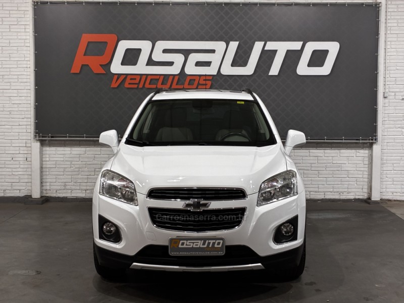 TRACKER 1.8 MPFI LTZ 4X2 16V FLEX 4P AUTOMÁTICO - 2015 - VENâNCIO AIRES