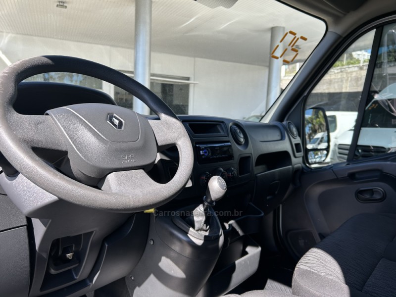 MASTER 2.3 FURGÃO L1H1 16V TURBO INTERCOOLER DIESEL 4P MANUAL - 2020 - FARROUPILHA