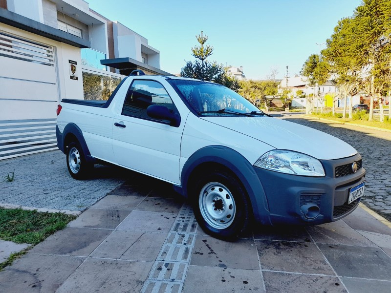 STRADA 1.4 MPI HARD WORKING CD 8V FLEX 2P MANUAL - 2018 - FARROUPILHA