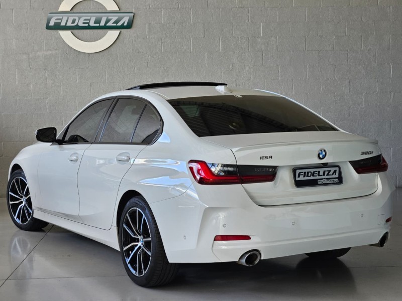 320I 2.0 SPORT GP 16V TURBO ACTIVE FLEX 4P AUTOMÁTICO - 2023 - FARROUPILHA