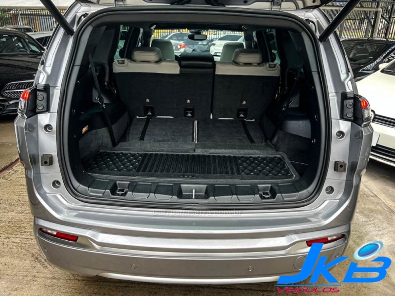 COMMANDER 1.3 OVERLAND T270 16V 4X2 TURBO FLEX 4P AUTOMÁTICO - 2022 - NOVO HAMBURGO