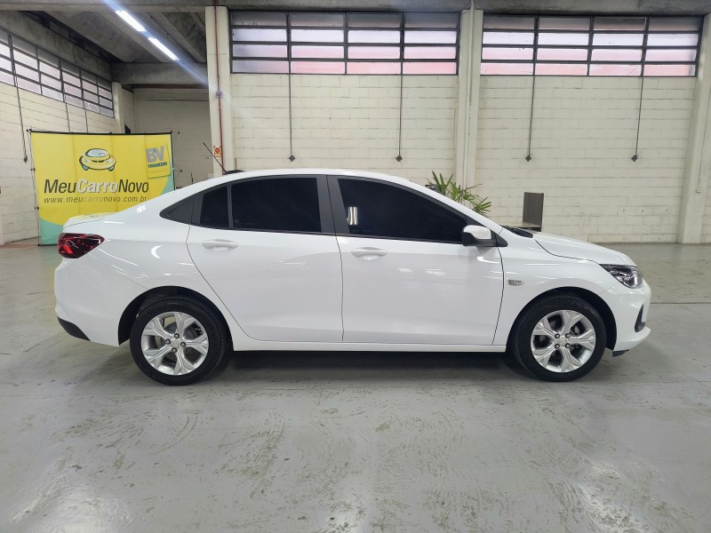 ONIX 1.0	LTZ PLUS 12V TURBO FLEX 4P AUTOMÁTICO - 2024 - CAXIAS DO SUL