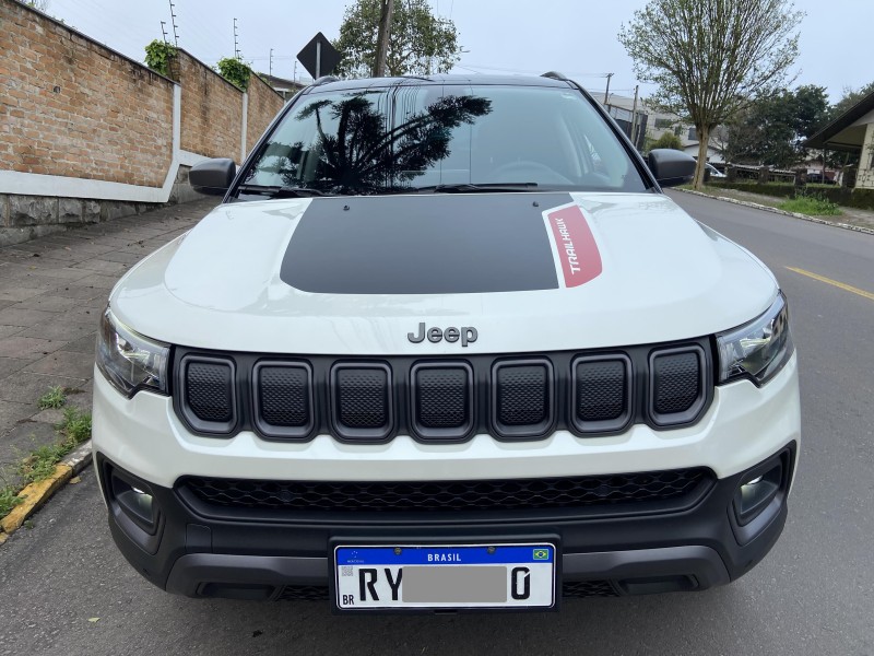 COMPASS 2.0 TRAILHAWK TD350 TURBO DIESEL 4X4 4P AUTOMÁTICO - 2023 - FARROUPILHA