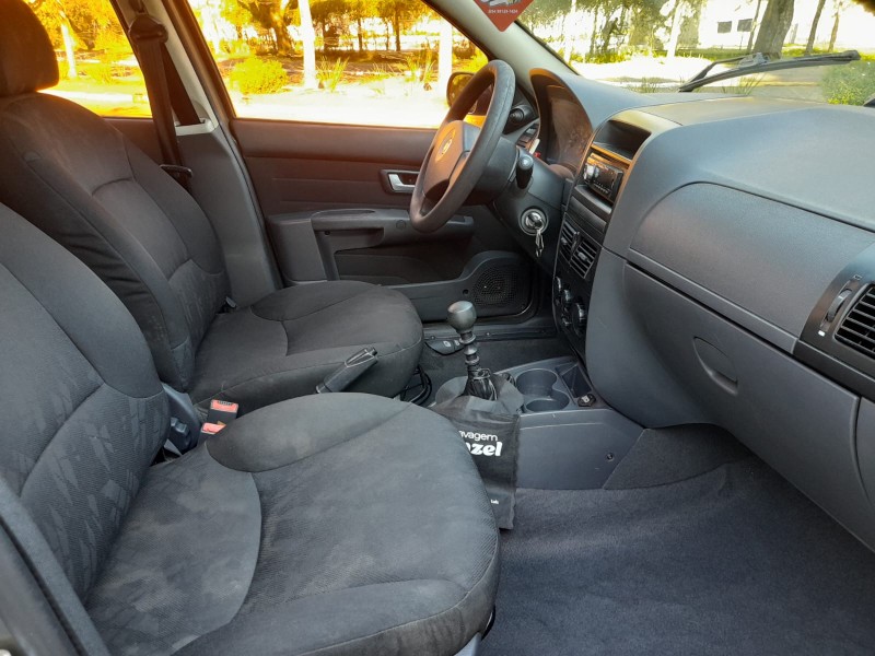 SIENA 1.0 MPI EL 8V FLEX 4P MANUAL - 2011 - FARROUPILHA
