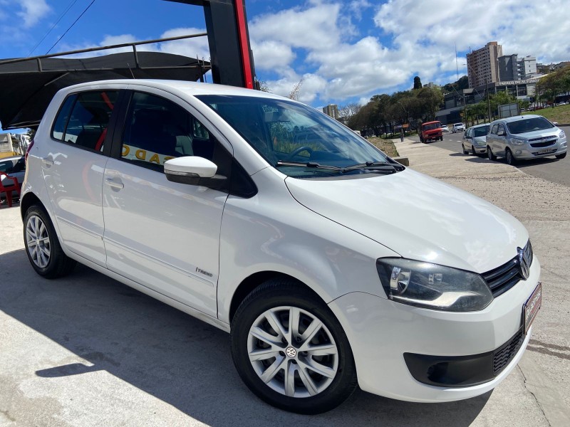 FOX 1.6 MI 8V FLEX 4P MANUAL - 2013 - CAXIAS DO SUL