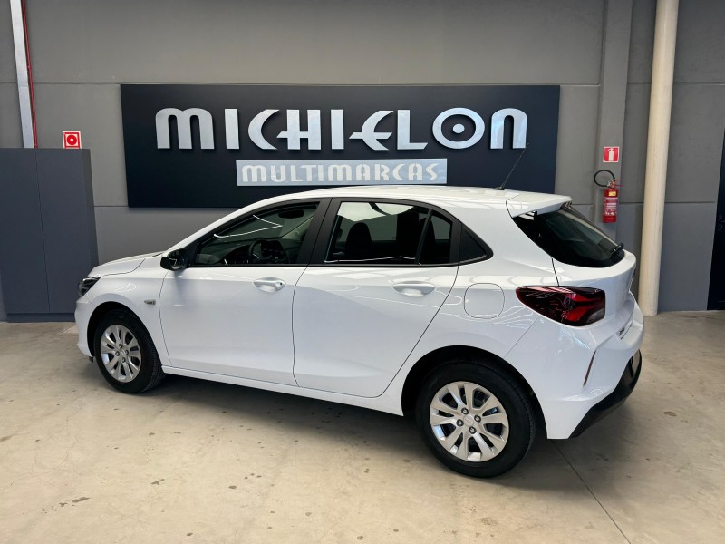 ONIX 1.0 LT 12V FLEX 4P MANUAL - 2023 - CAXIAS DO SUL