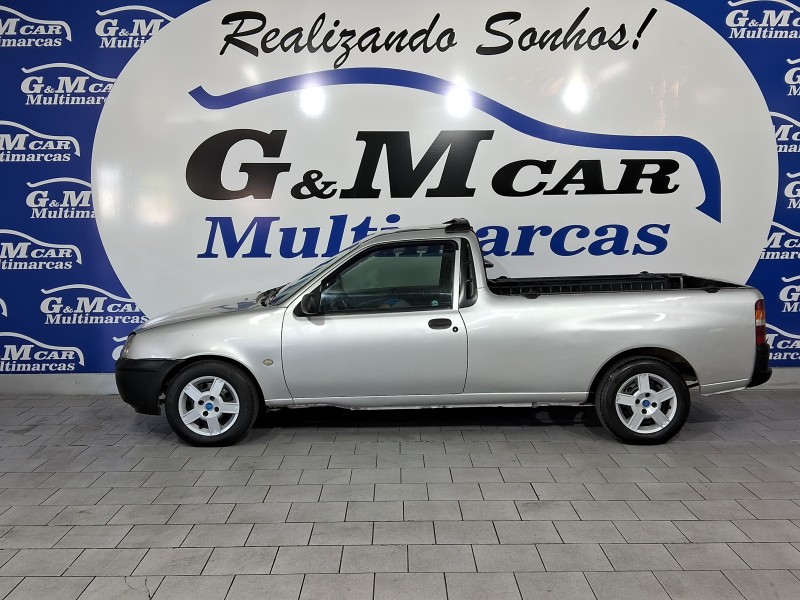 COURIER 1.6 MPI L 8V GASOLINA 2P MANUAL - 2005 - SãO SEBASTIãO DO CAí