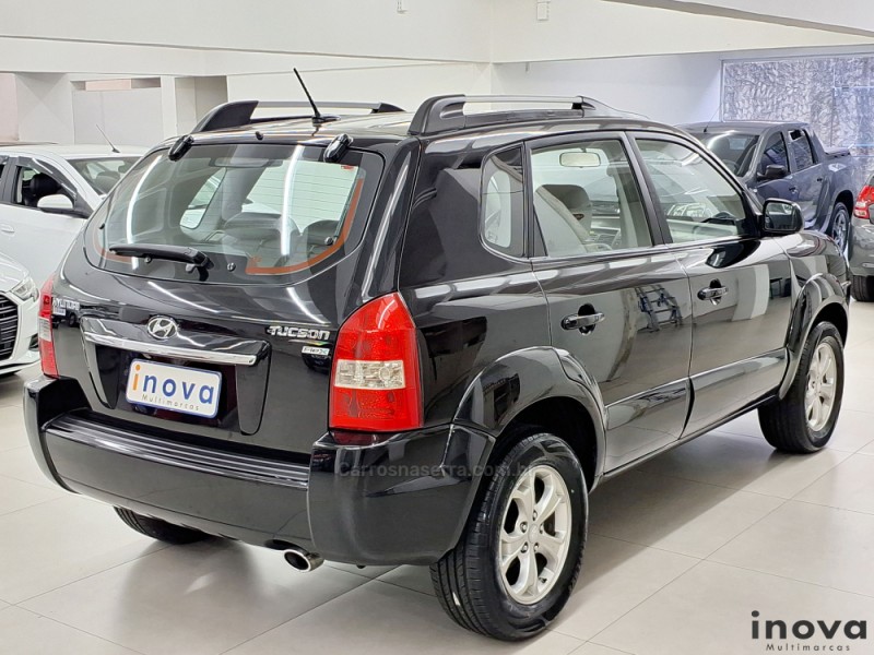 TUCSON 2.0 MPFI GLS 16V 143CV 2WD FLEX 4P AUTOMÁTICO - 2014 - NOVO HAMBURGO