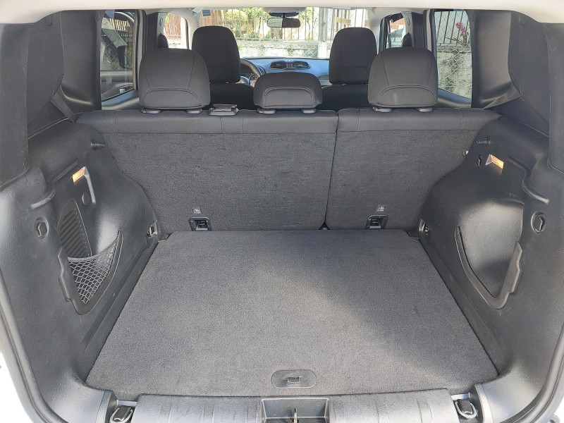 RENEGADE 1.8 16V FLEX 4P AUTOMÁTICO - 2018 - BENTO GONçALVES
