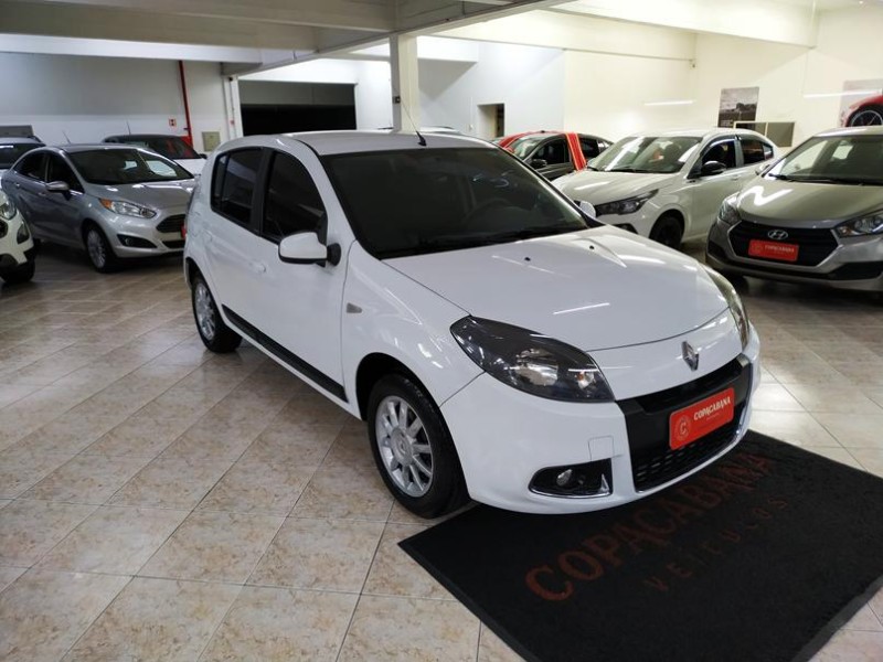 SANDERO 1.6 PRIVILÉGE 16V FLEX 4P AUTOMÁTICO - 2014 - CAXIAS DO SUL
