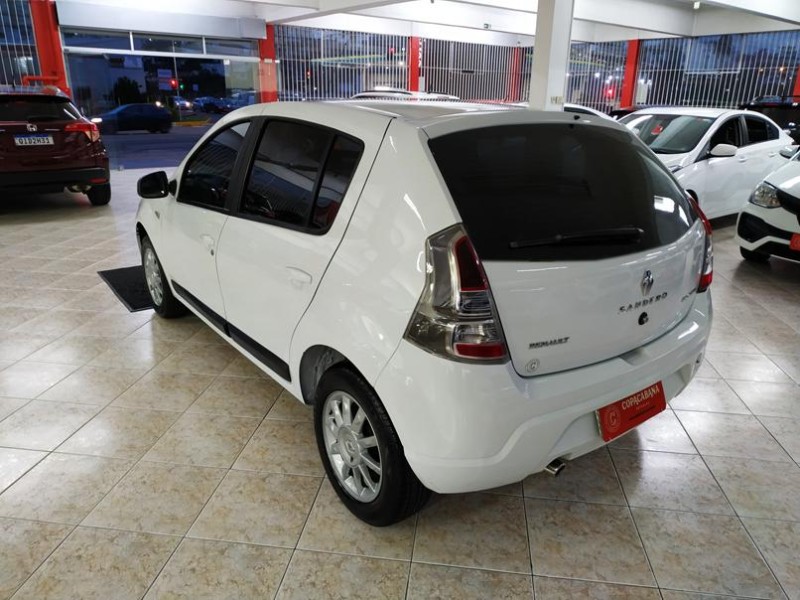 SANDERO 1.6 PRIVILÉGE 16V FLEX 4P AUTOMÁTICO - 2014 - CAXIAS DO SUL