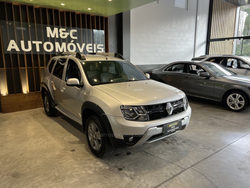 DUSTER 1.6 DYNAMIQUE 4X2 16V FLEX 4P MANUAL - 2017 - CAXIAS DO SUL