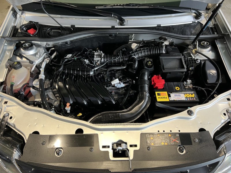 DUSTER 1.6 DYNAMIQUE 4X2 16V FLEX 4P MANUAL - 2017 - CAXIAS DO SUL
