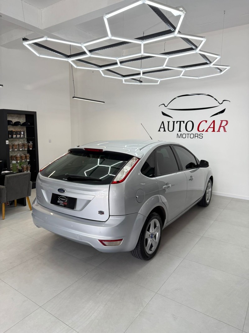 FOCUS 1.6 GLX 8V GASOLINA 4P MANUAL - 2011 - CAXIAS DO SUL