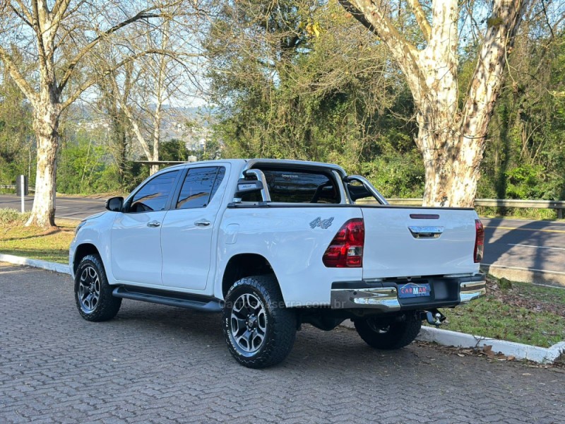 HILUX 2.8 SRV 4X4 CD 16V DIESEL 4P AUTOMÁTICO - 2021 - DOIS IRMãOS