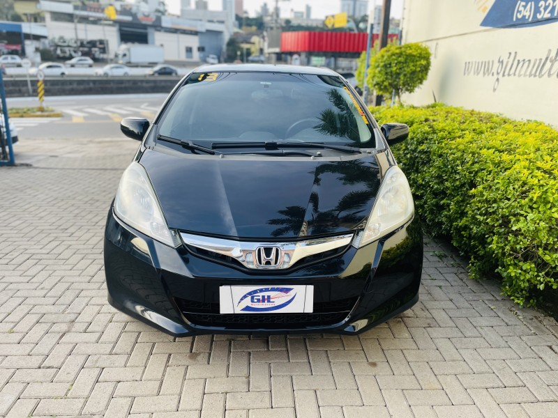 FIT 1.4 LX 8V GASOLINA 4P MANUAL - 2013 - CAXIAS DO SUL