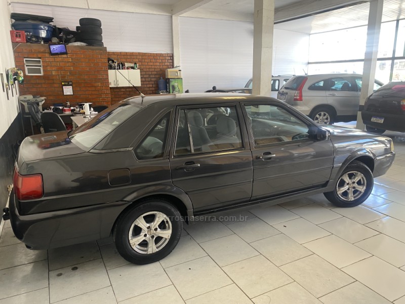 SANTANA 2.0 MI 8V GASOLINA 4P MANUAL - 1999 - CAXIAS DO SUL