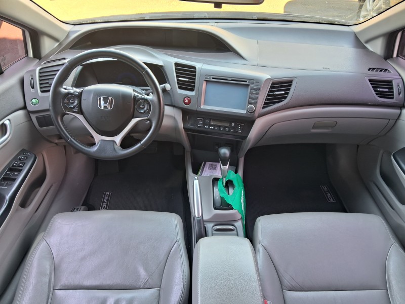 CIVIC 1.8 LXL 16V FLEX 4P AUTOMÁTICO - 2012 - SãO SEBASTIãO DO CAí