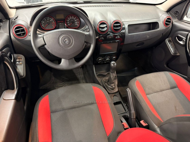 SANDERO 1.6 STEPWAY RIP CURL 8V FLEX 4P MANUAL - 2013 - CAXIAS DO SUL