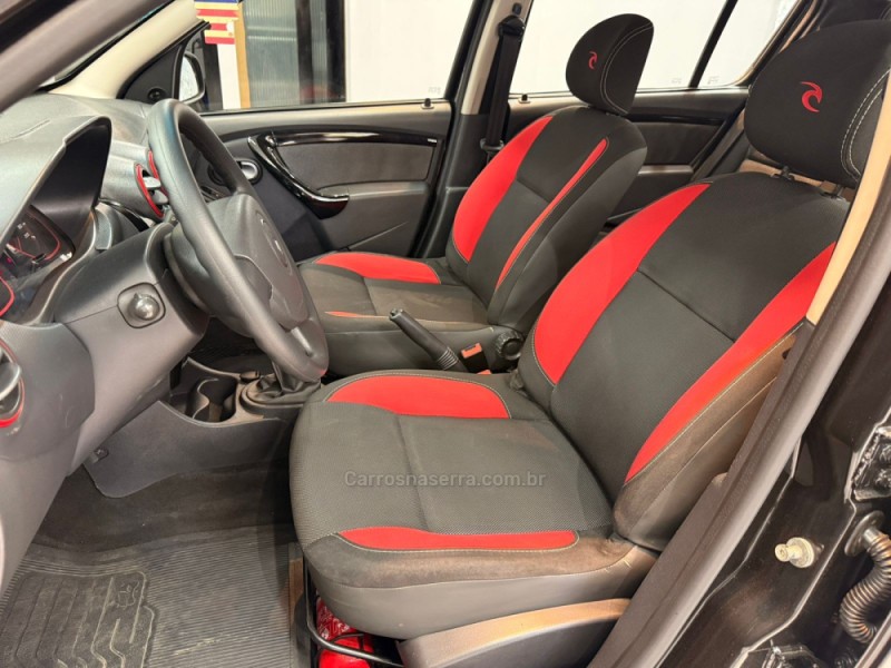 SANDERO 1.6 STEPWAY RIP CURL 8V FLEX 4P MANUAL - 2013 - CAXIAS DO SUL