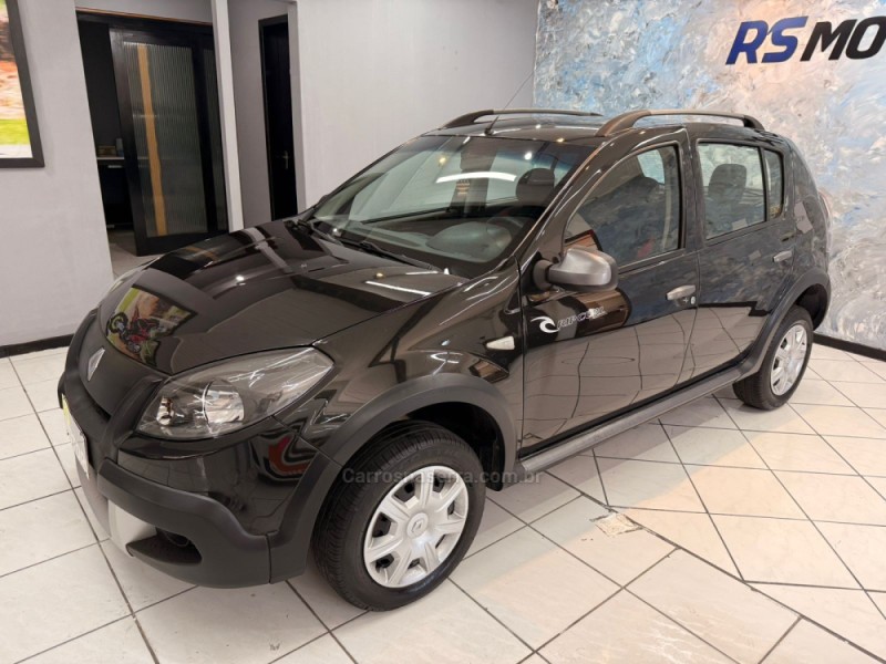 SANDERO 1.6 STEPWAY RIP CURL 8V FLEX 4P MANUAL - 2013 - CAXIAS DO SUL