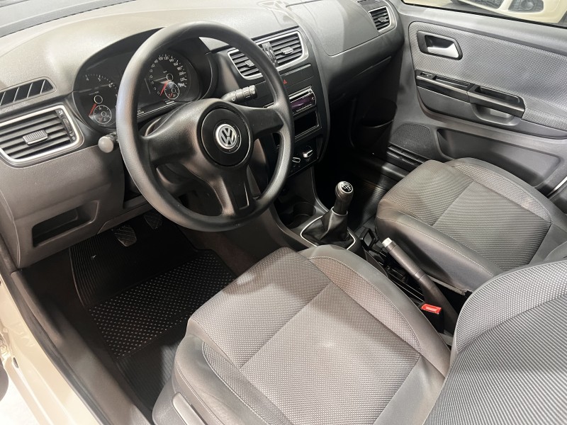 FOX 1.6 MI ITREND 8V FLEX 4P MANUAL - 2012 - CAXIAS DO SUL