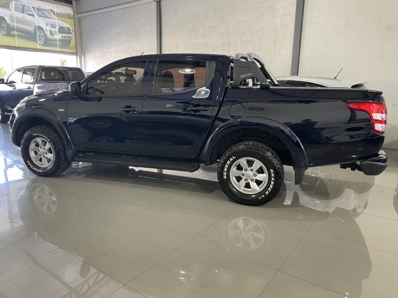 L200 TRITON 2.4 CD SPORT GLS DIESEL 4P AUTOMÁTICO - 2020 - CAXIAS DO SUL