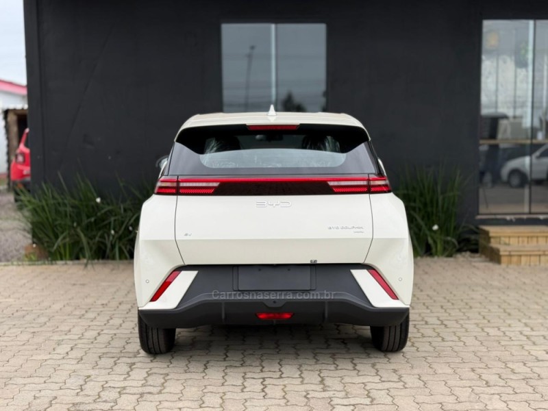 DOLPHIN MINI ELÉTRICO 4P AUTOMÁTICO - 2025 - TORRES