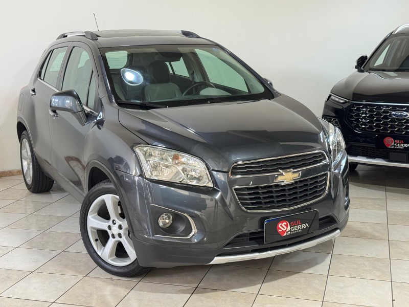 tracker 1.8 mpfi ltz 4x2 16v flex 4p automatico 2015 caxias do sul